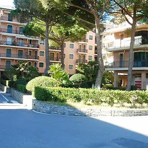 https://deiva-holidays.hotelitalianriviera.com